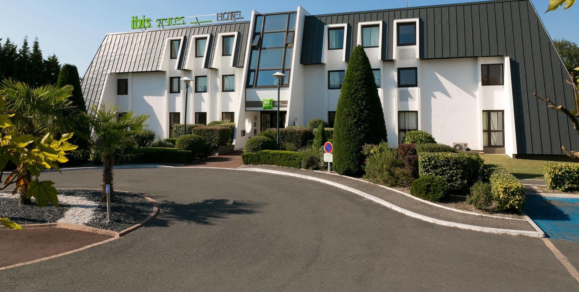 Ibis Styles Bordeaux Aeroport Hotel Merignac  Exterior photo